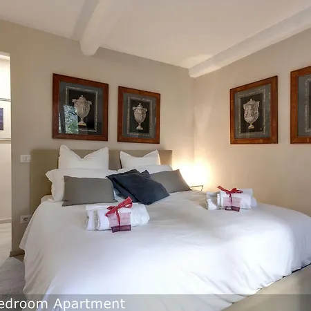 Charlie'S Apartments By Mamo Florence-2
